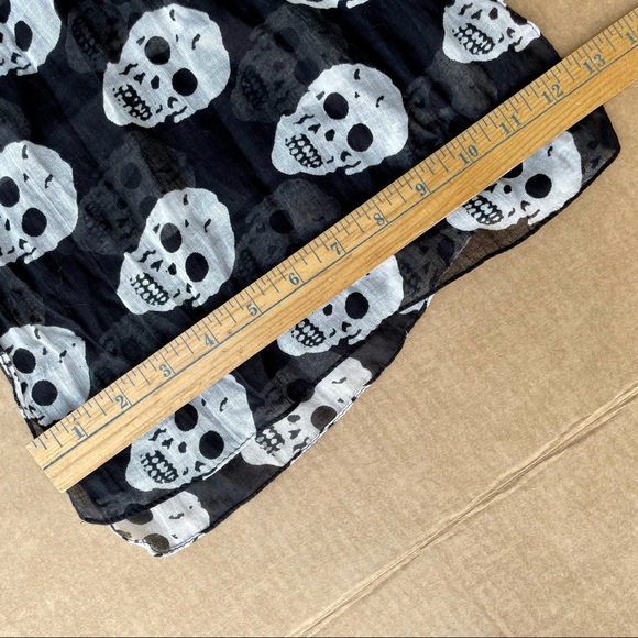 Black & White Sheer Rectangular Skull Scarf 100% Cotton Semi-Sheer - Picture 7 of 7